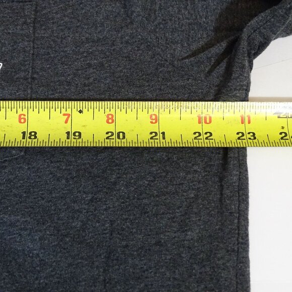 Vineyard Vines Men Long Sleeve Graphic T-Shirt Gray Football Whale Logo Size L - Picture 7 of 9